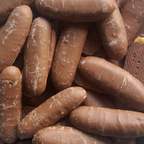 Daniels Delights Milk Chocolate Covered Foam Bananas Bag 2kg