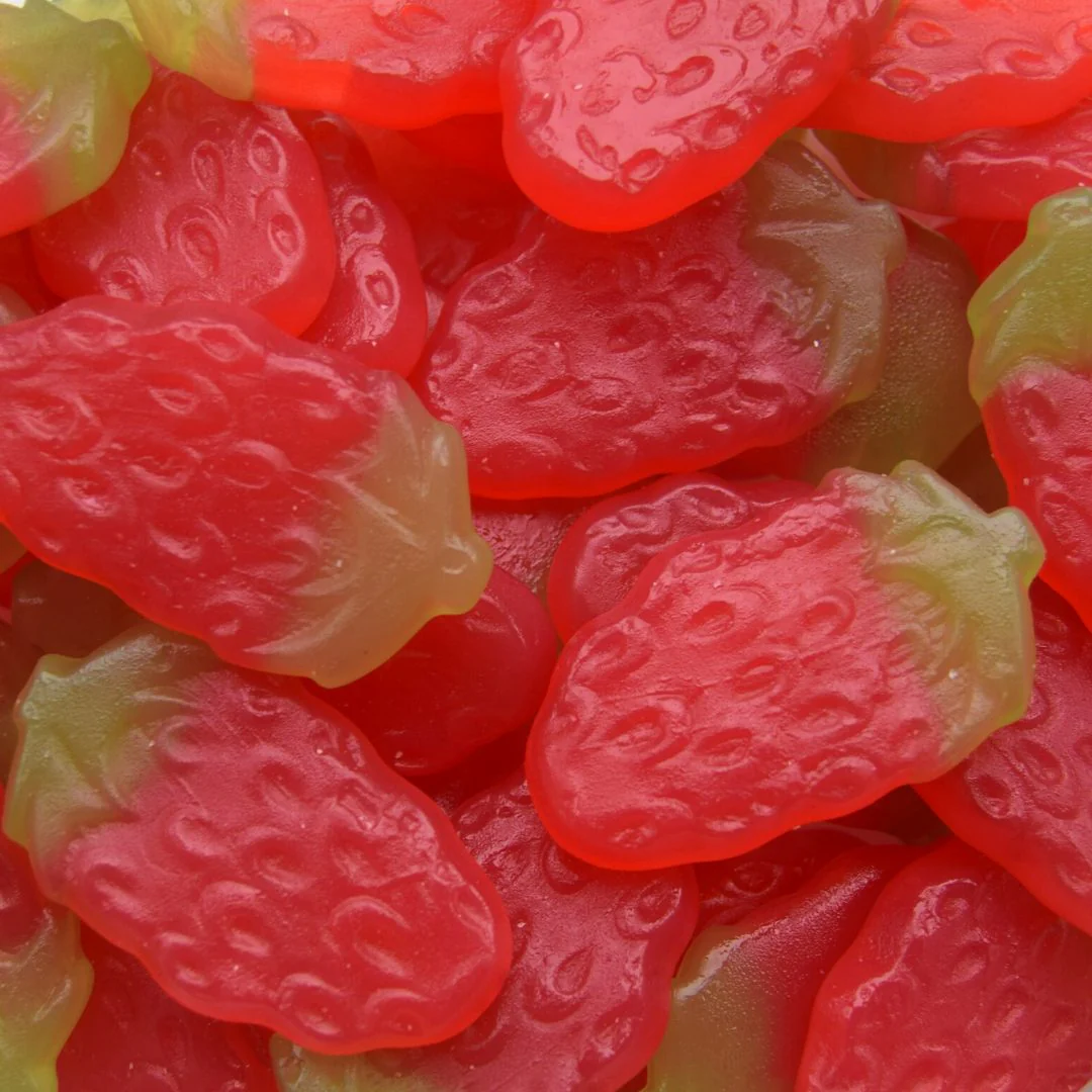 Haribo Giant Strawbs Peg Bag 140g PMP £1.25 - Image 2